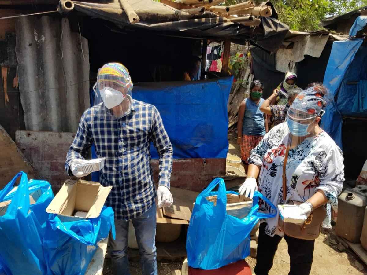 Cooked food is distributed to the needy by Food Ninjas or volunteers