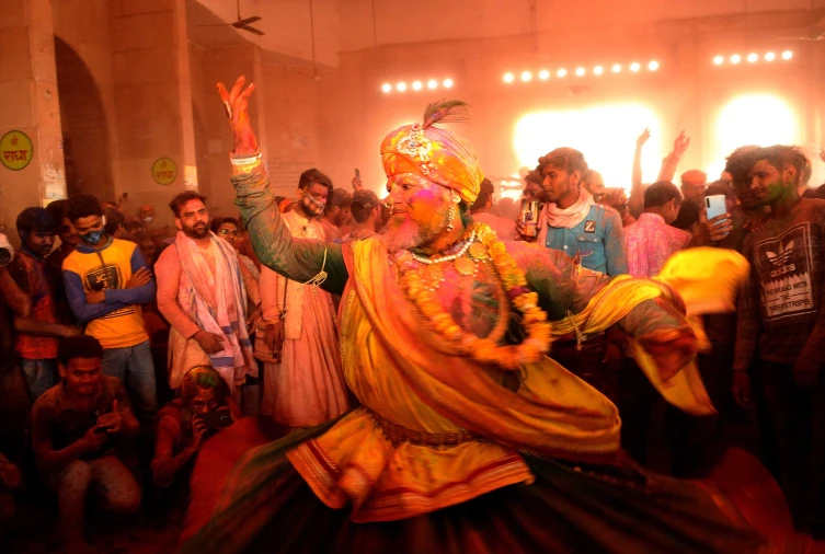 The Lathmar Holi festivities last for over a week, where the participants dance, sing and immerse themselves in colour.